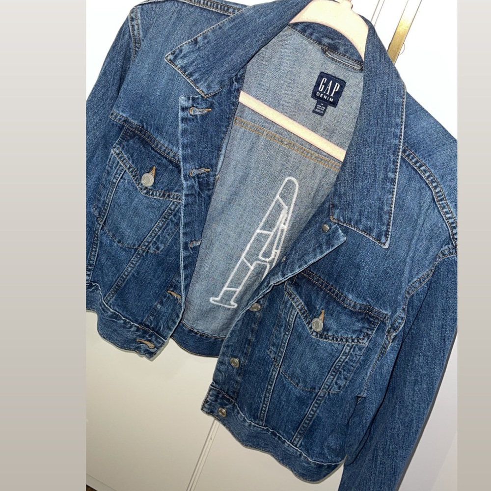 GAP- Cropped Jean Jacket